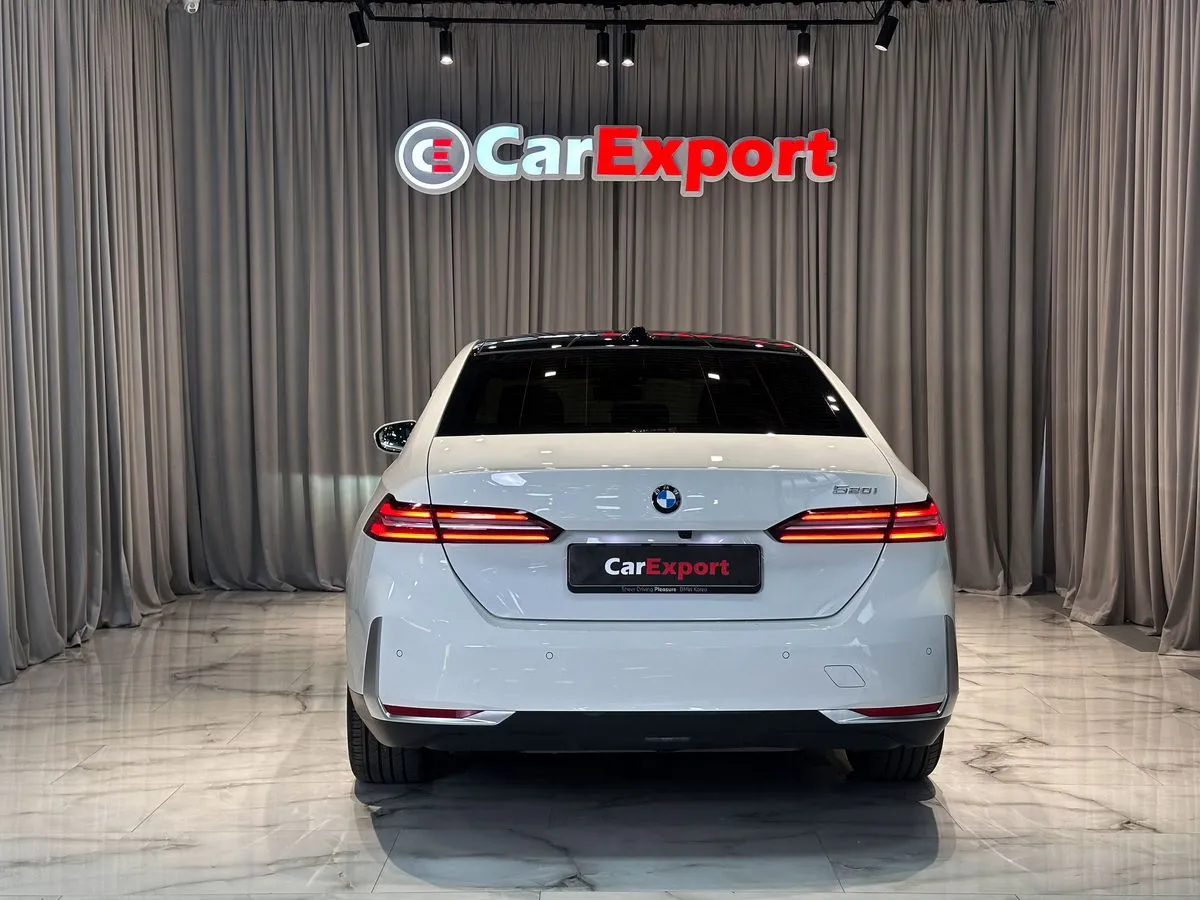 BMW 5 серии, 2023
