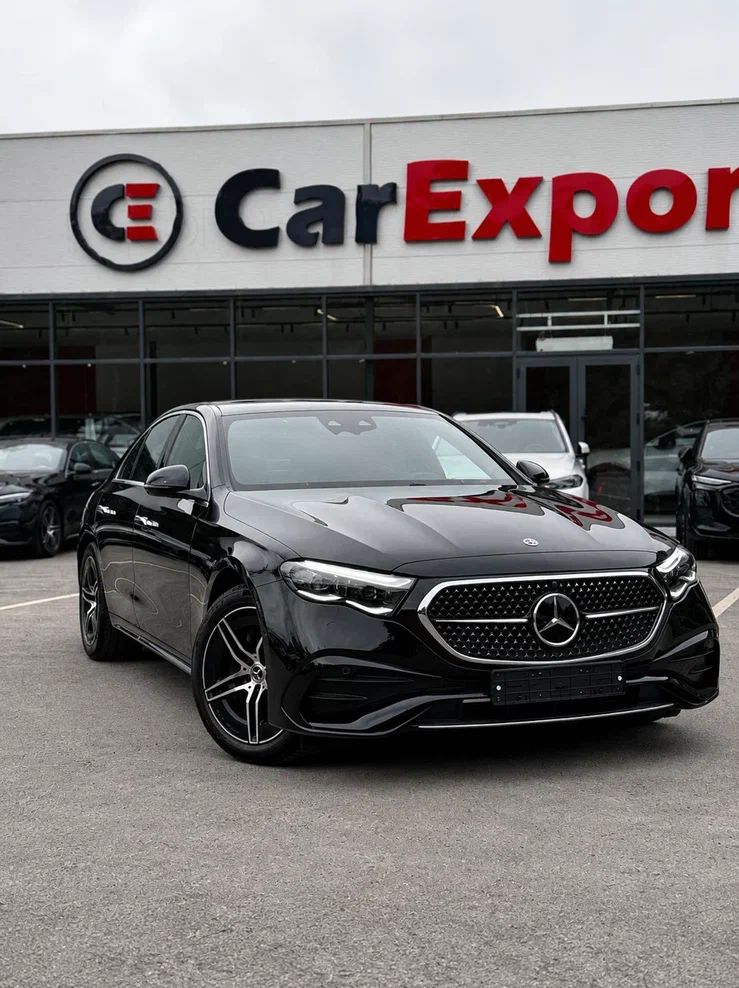 Mercedes-Benz E300, 2026