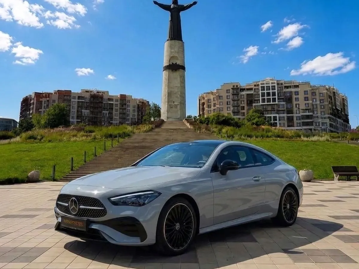 Mercedes-Benz CLE, 2026